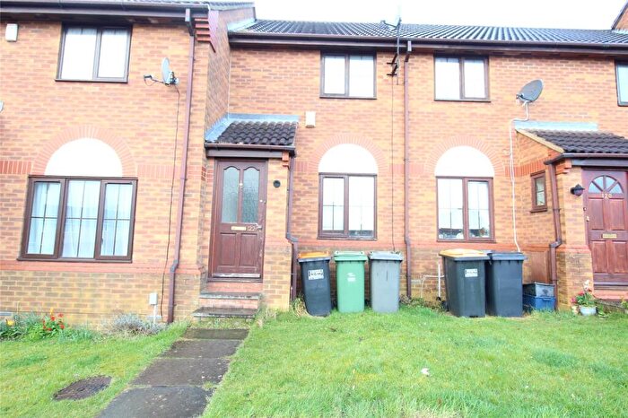 2 Bedroom Terraced House To Rent In Cromer Way, Luton, Bedfordshire, LU2