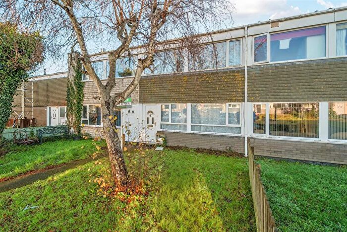3 Bedroom Terraced House For Sale In Pomfrett Gardens, Bristol, BS14