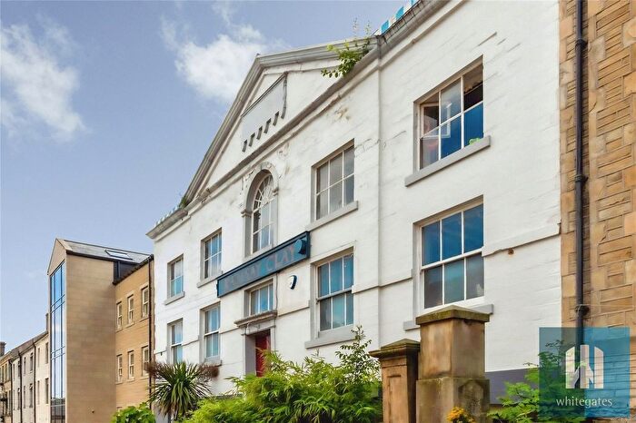 1 Bedroom Flat To Rent In Bath Street, Huddersfield, HD1