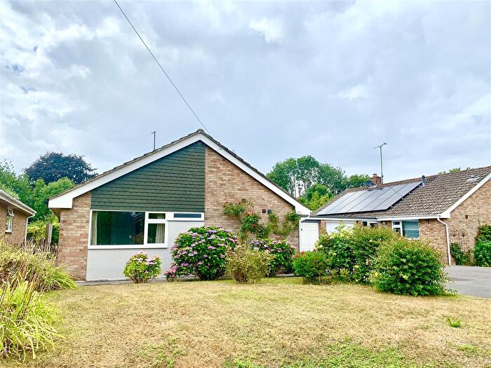 3 Bedroom Detached Bungalow To Rent In The Orchard, Urchfont, SN10