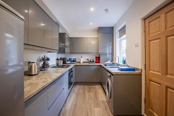 5 Bedroom House To Rent In Shoreham Street, Sheffield, S2