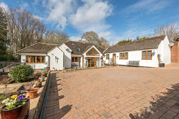 5 Bedroom Detached House For Sale In Fenway, Steeple Aston, OX25