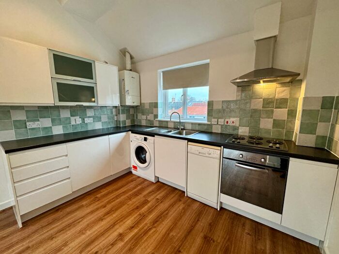 1 Bedroom Flat To Rent In Eastbourne Road, Taunton, TA1