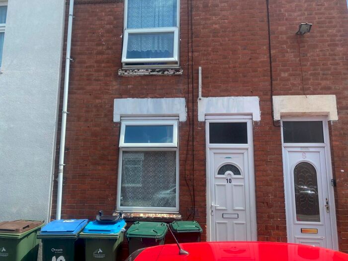 2 Bedroom Terraced House To Rent In Cambridge Street, Coventry, CV1