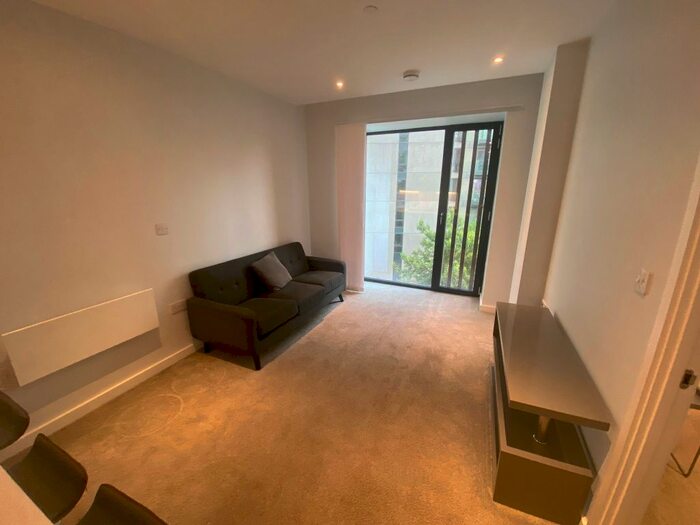 1 Bedroom Flat To Rent In Bury Street, Salford, M3