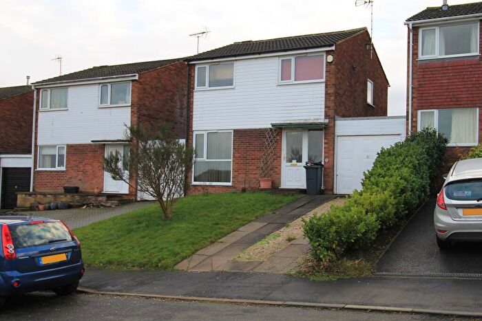 3 Bedroom Link Detached House To Rent In Roberts Close, Kegworth, DE74