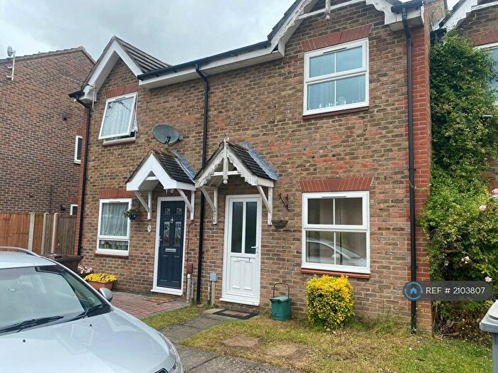 2 Bedroom Terraced House To Rent In Freeland Close, Norwich, NR8