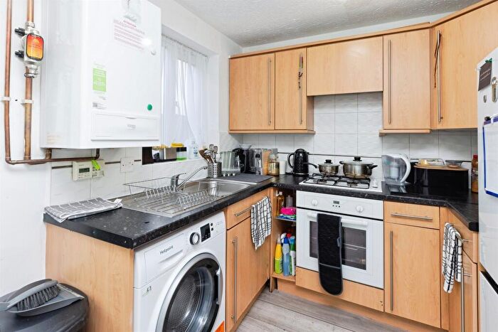 2 Bedroom End Of Terrace House For Sale In Bierley House Avenue, Bradford, BD4
