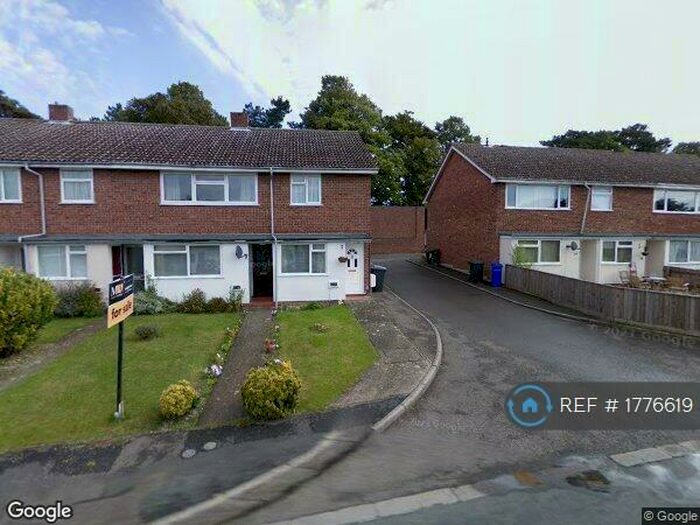 2 Bedroom Flat To Rent In Derby Way, Newmarket, CB8