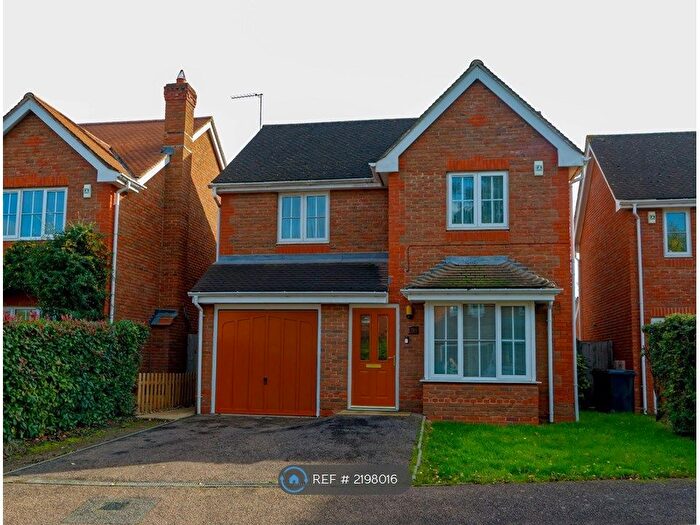 4 Bedroom Detached House To Rent In Monro Place, Epsom, KT19