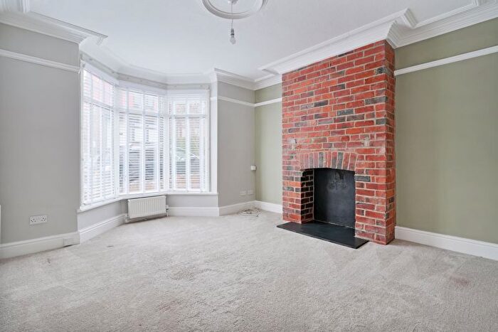 3 Bedroom Property To Rent In Crawford Road, Sheffield, S8