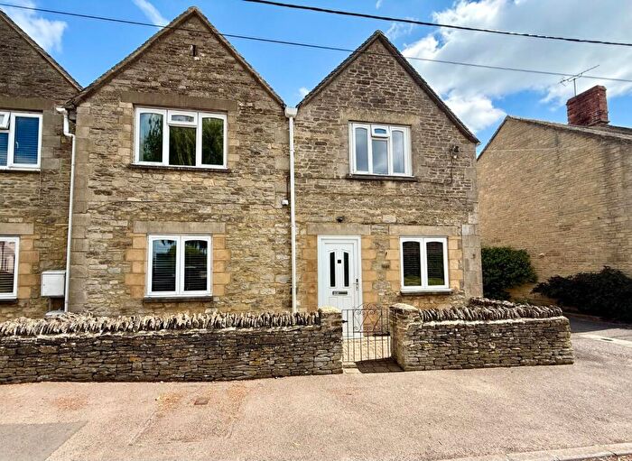 3 Bedroom End Of Terrace House To Rent In Clarks Hay, South Cerney, Cirencester, Gloucestershire, GL7