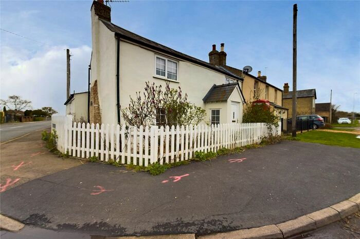 3 Bedroom Semi-Detached House For Sale In Boxworth End, Swavesey, Cambridge, CB24