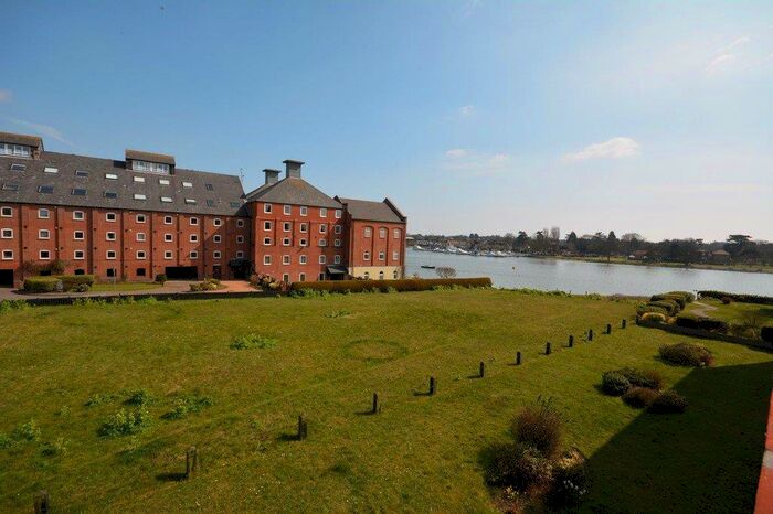 1 Bedroom Flat To Rent In Swonnells Court, Oulton Broad, NR32