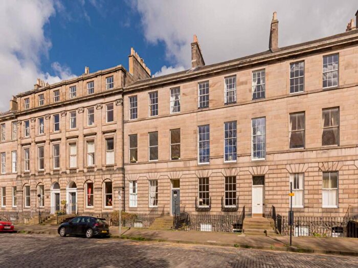 2 Bedroom Flat To Rent In Drummond Place, New Town, Edinburgh, EH3