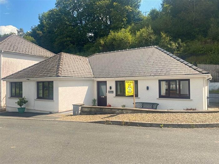 3 Bedroom Detached Bungalow For Sale In Carmarthen Road, Newcastle Emlyn, Carmarthenshire, SA38