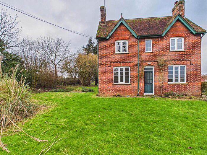 3 Bedroom House To Rent In Kings Cottage, St Pauls Walden, Nr Hitchin, SG4