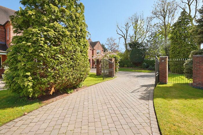 5 Bedroom Detached House For Sale In Spinney Lodge, Repton, DE65