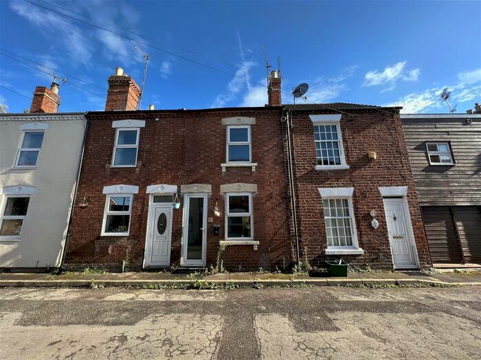 2 Bedroom Terraced House For Sale In Alney Terrace, Gloucester, GL1