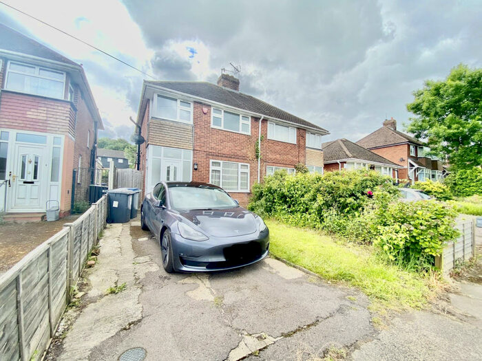 3 Bedroom Semi-Detached House To Rent In Old Park Avenue, CT1