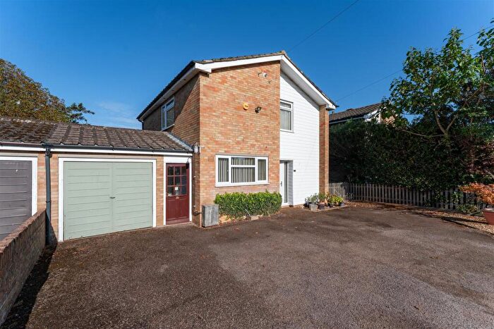3 Bedroom House For Sale In Woodfen Road, Littleport, Ely, CB6