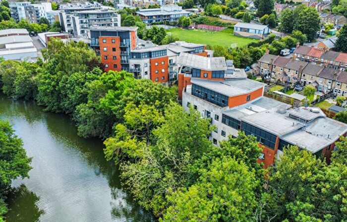 2 Bedroom Apartment To Rent In Hughenden Reach, Tovil, ME15