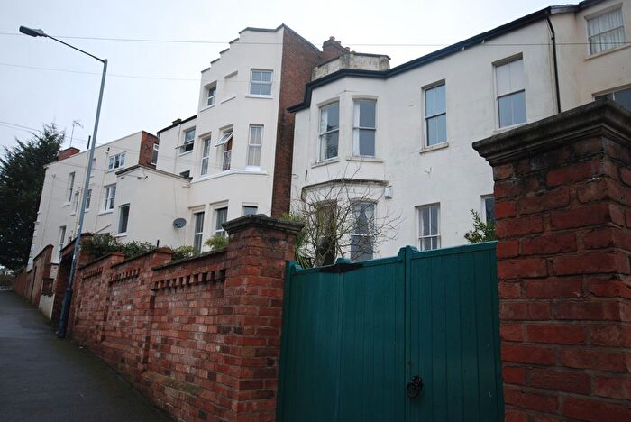 Studio To Rent In Milverton Hill, Leamington Spa, Warwickshire, CV32