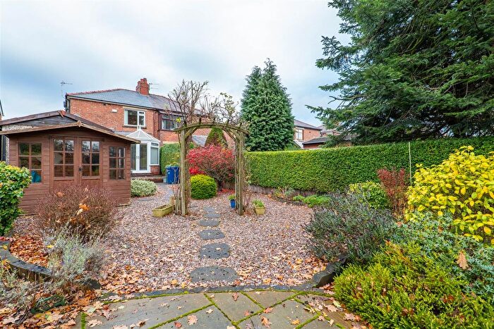 3 Bedroom Semi Detached House For Sale In Church Road, Leyland, PR25