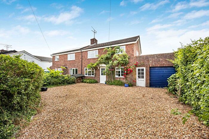 3 Bedroom Semi-Detached House For Sale In The Ridgeway, Nettlebed, RG9