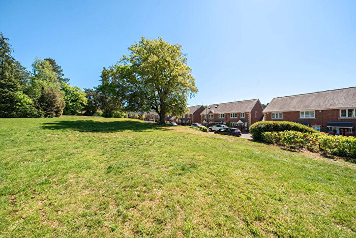 2 Bedroom House To Rent In St. Catherines Park, Guildford, GU1