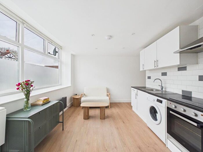 1 Bedroom Flat For Sale In Bell Hill Road, St George, Bristol, BS5
