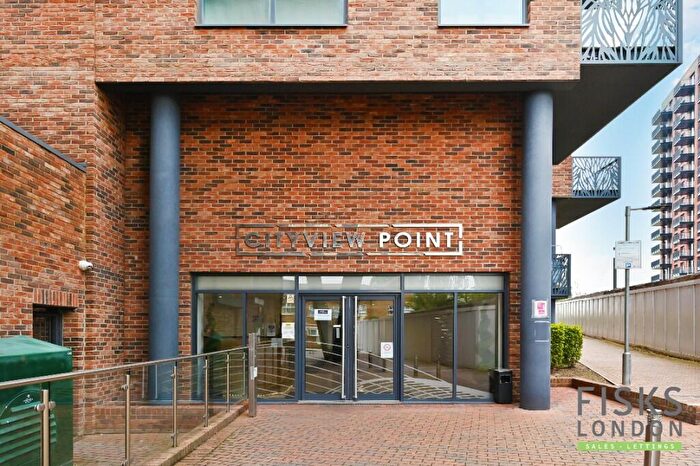 1 Bedroom Flat For Sale In City View Point, Leven Road, London, E14