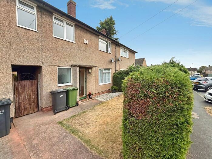 3 Bedroom Terraced House For Sale In Exeter Close, Kidderminster, DY11