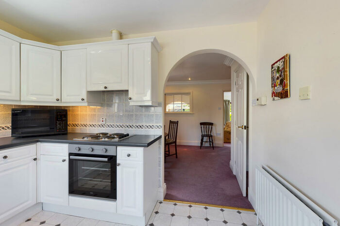 4 Bedroom Detached Bungalow To Rent In Castle Green Lane, Kendal, Cumbria, LA9