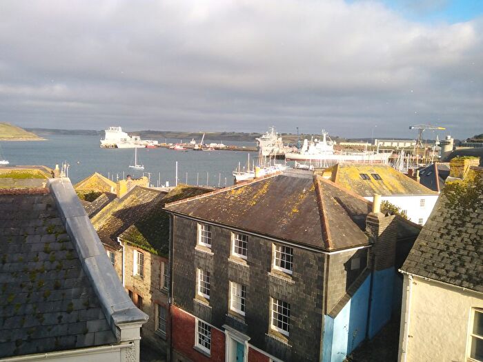 7 Bedroom End Terrace House To Rent In New Street, Falmouth, TR11