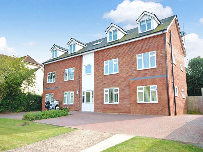 2 Bedroom Apartment To Rent In Birdbush Avenue, Saffron Walden, Essex, CB11