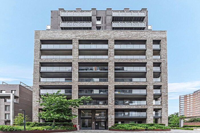1 Bedroom Flat For Sale In Lyall House, Shipbuilding Way, E13