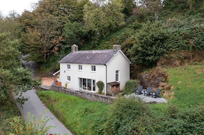 3 Bedroom Detached House For Sale In Ysgoldy, Llangrannog, Llandysul, SA44