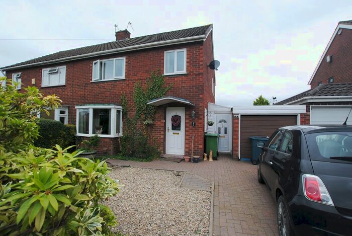 3 Bedroom Semi-Detached House For Sale In Wendsley Road, Shrewsbury, Pe., SY1