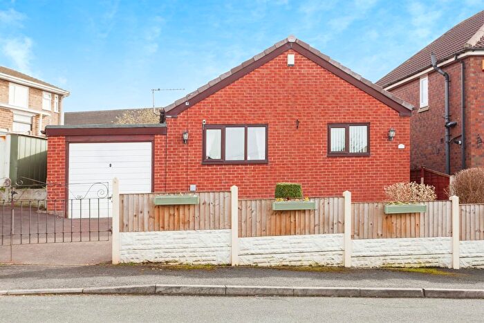 2 Bedroom Detached Bungalow For Sale In Danella Crescent, Wrenthorpe, Wakefield, WF2