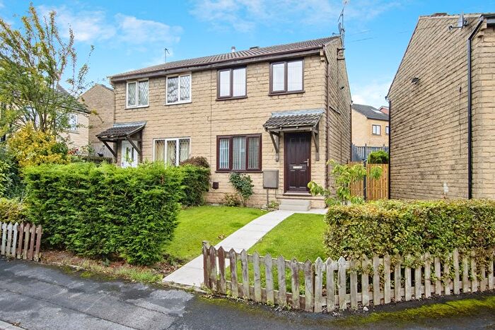 2 Bedroom Semi-detached House For Sale In Mary Street, East Ardsley, Wakefield, West Yorkshire, WF3