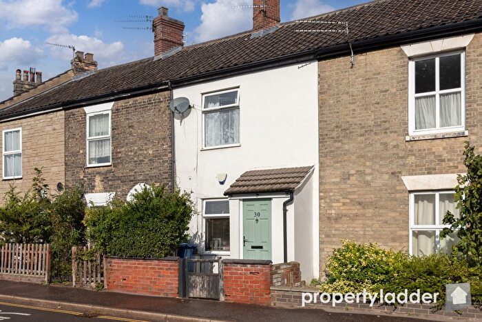 3 Bedroom Terraced House For Sale In Carrow Road, Norwich, NR1