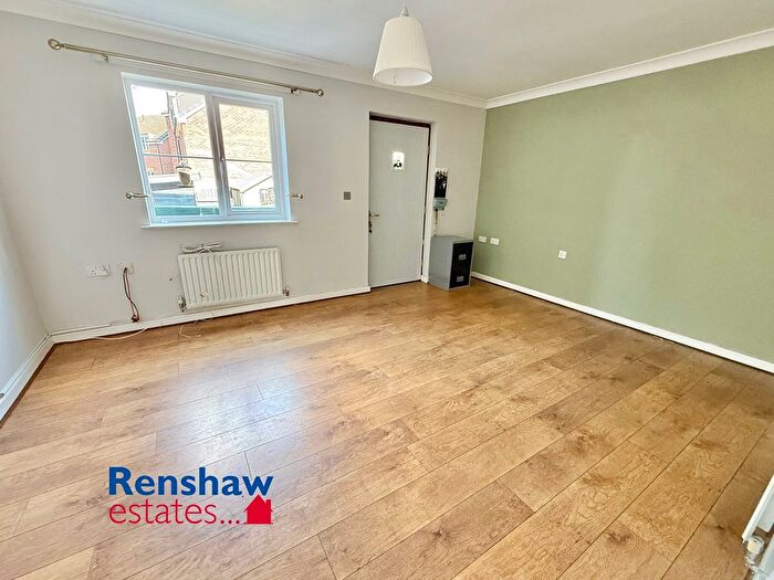 2 Bedroom Town House For Sale In Cotmanhay Road, Ilkeston, Derbyshire, DE7