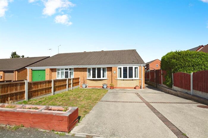 2 Bedroom Semi-Detached Bungalow For Sale In Alveston Road, Scunthorpe, DN17