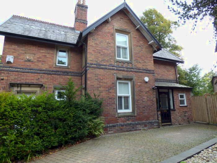 2 Bedroom Semi-Detached House To Rent In Torkington Road, Stockport, SK7