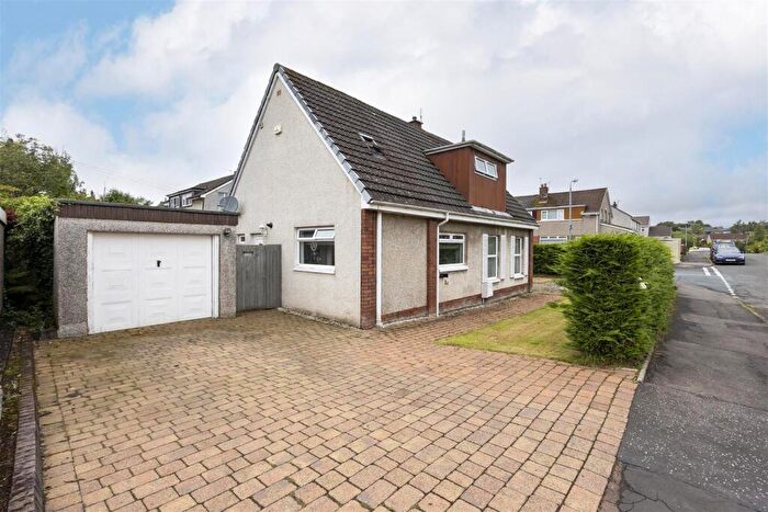 3 Bedroom Detached House For Sale In Buchanan Drive, Lenzie, G66