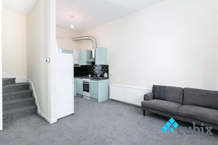 1 Bedroom Maisonette To Rent In Aldworth Grove, London, SE13