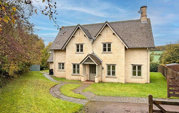 4 Bedroom Detached House To Rent In Colesbourne, Cheltenham, GL53