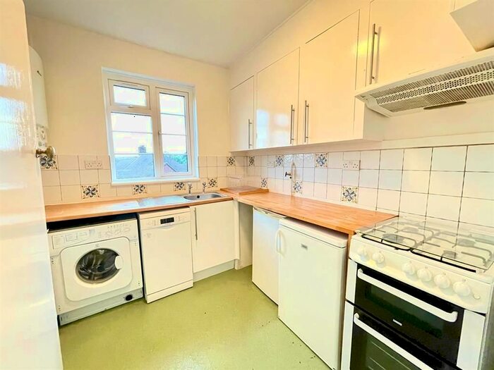 2 Bedroom Flat To Rent In Anerley Park, Anerley, SE20