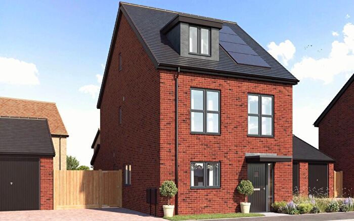 4 Bedroom Detached House For Sale In Ashby Road, Daventry, NN11